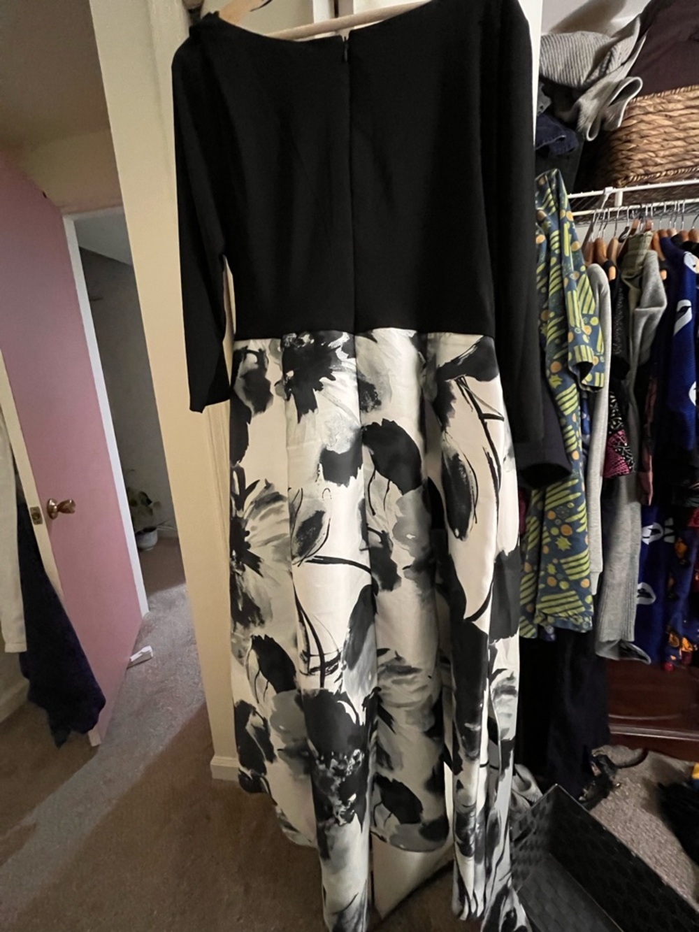 R&M Richards Black Evening Dress - Picture 2 of 5